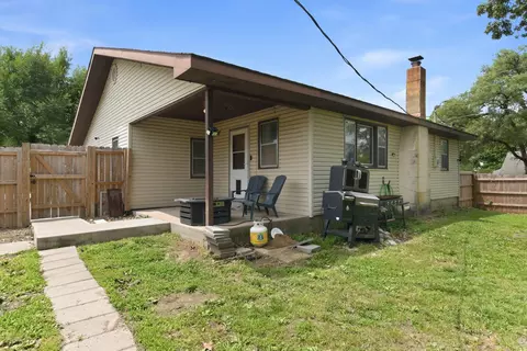 Exterior - 502 S Pear St, Buffalo, MO 65622 photo 6 of 7