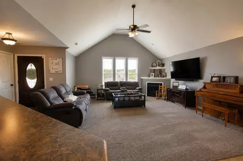 Other - 209 Sparrow Ln, Willard, MO 65781 photo 1 of 11