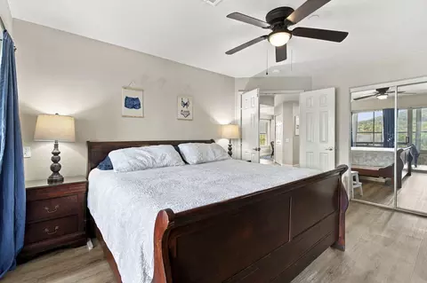 Bedroom - 160 The Blfs #37-4, Branson, MO 65616 photo 3 of 5