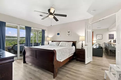 Bedroom - 160 The Blfs #37-4, Branson, MO 65616 photo 2 of 5