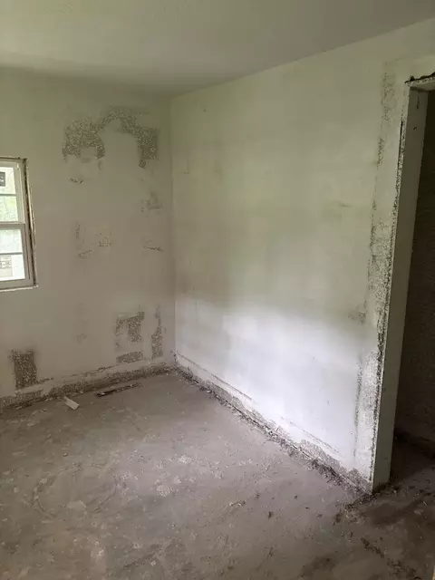 Bedroom - 3235 W State St, Springfield, MO 65802 photo 1 of 3