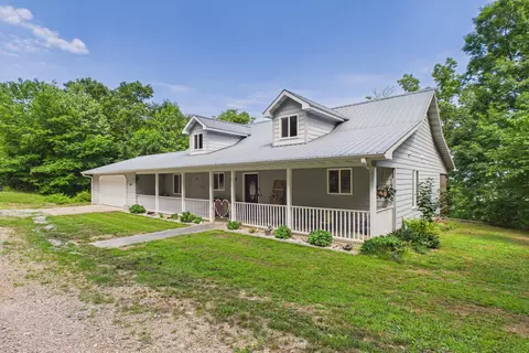 657 Plentywood Ln, Gainesville, MO 65655