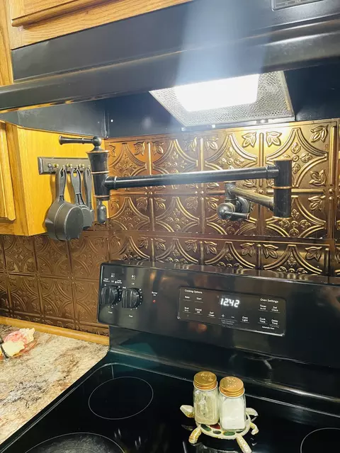 Kitchen - 1019 N Pine St, Marshfield, MO 65706 photo 8 of 8