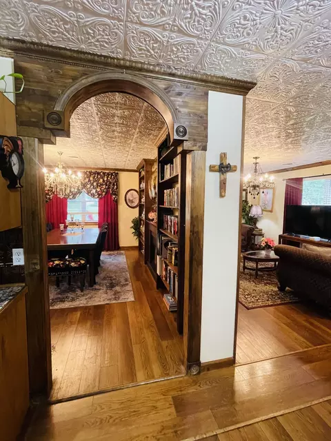Other - 1019 N Pine St, Marshfield, MO 65706 photo 4 of 7