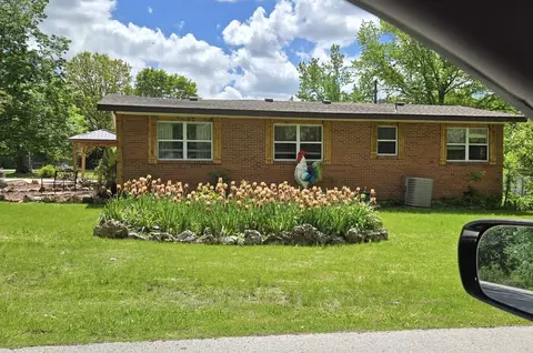 Exterior - 1019 N Pine St, Marshfield, MO 65706 photo 8 of 16