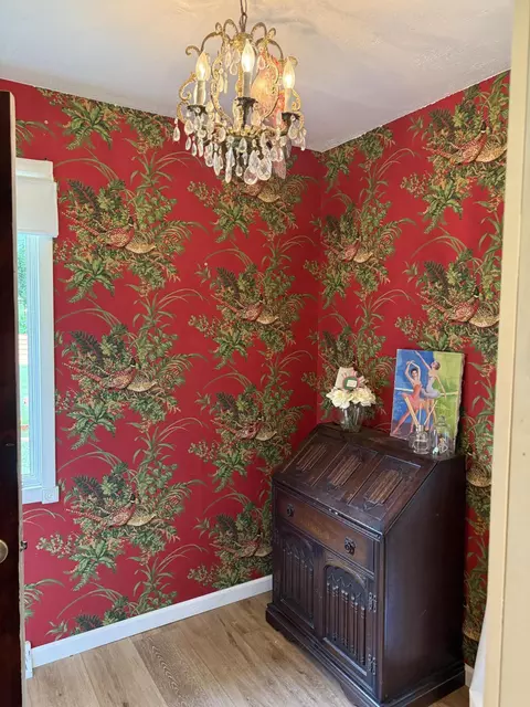 Entry Way - 2511 E Broadmoor St, Springfield, MO 65804 photo 7 of 7