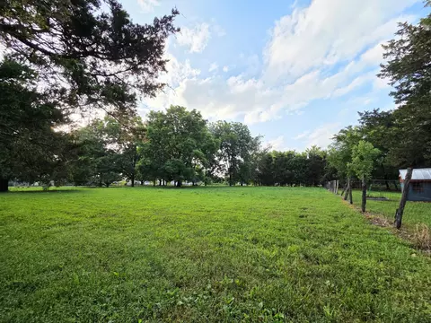 Exterior - 4645 W 3rd St, Battlefield, MO 65619 photo 13 of 19