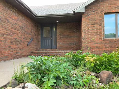 Exterior - 4645 W 3rd St, Battlefield, MO 65619 photo 17 of 19