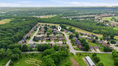 View/Area - 5713 S Lexington Ave, Springfield, MO 65810 photo 3 of 4