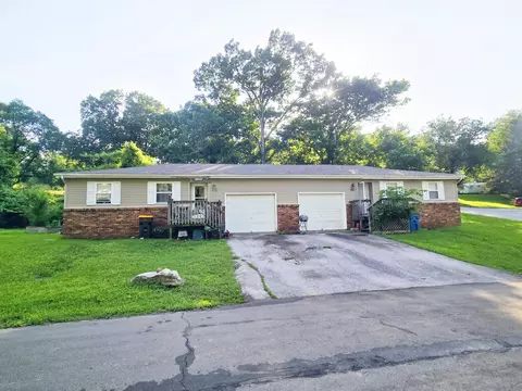 1201 S 1203 S 3rd Ave, Ozark, MO 65721