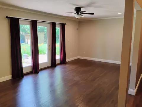 Living - 2023 S Glencrest Ave, Springfield, MO 65804 photo 4 of 5