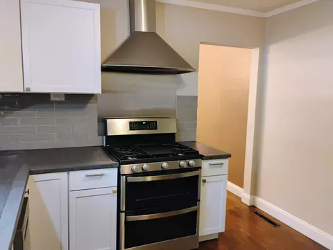 Kitchen - 2023 S Glencrest Ave, Springfield, MO 65804 photo 1 of 4