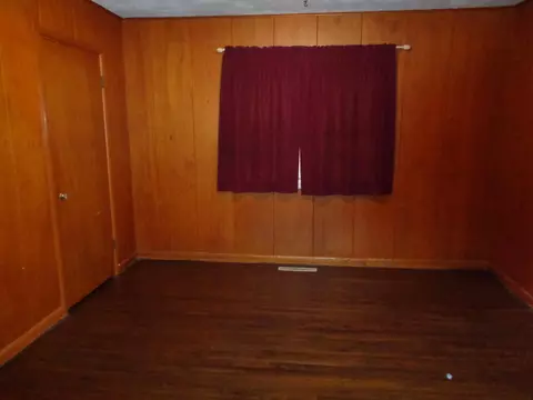 Bedroom - 2023 S Glencrest Ave, Springfield, MO 65804 photo 6 of 6
