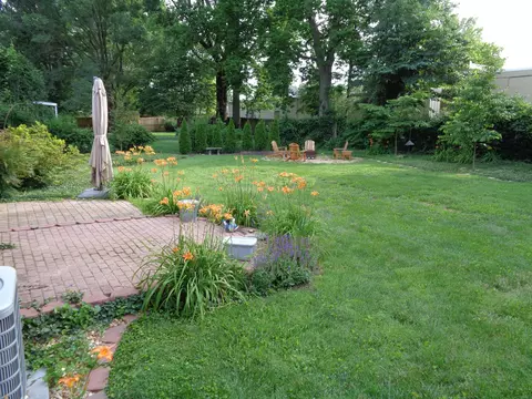 Exterior - 2023 S Glencrest Ave, Springfield, MO 65804 photo 7 of 10