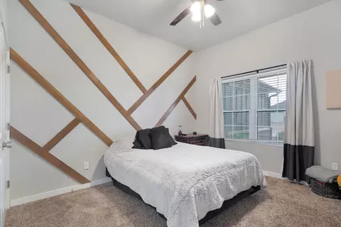 Bedroom - 932 E Downshire Dr, Nixa, MO 65714 photo 5 of 7