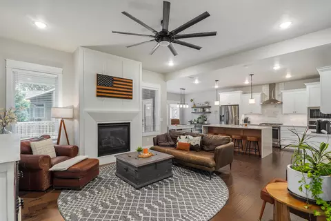 Living - 932 E Downshire Dr, Nixa, MO 65714 photo 1 of 3