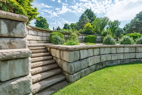 Exterior - 3780 E Pond Apple Dr, Springfield, MO 65809 photo 7 of 12
