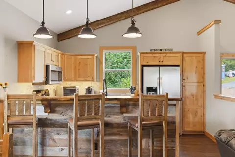 Kitchen - 27094 Private Road 2234, Shell Knob, MO 65747 photo 2 of 4