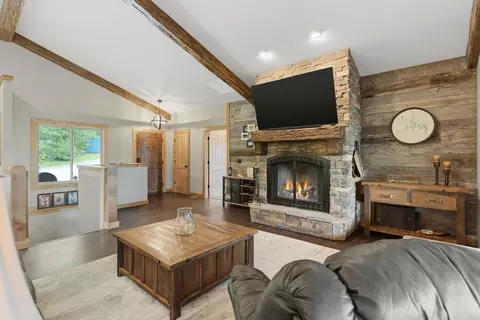 Living - 27094 Private Road 2234, Shell Knob, MO 65747 photo 4 of 4