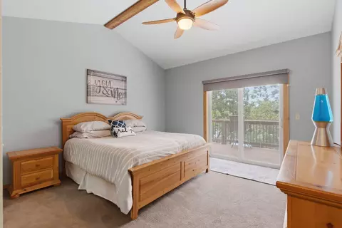 Bedroom - 27094 Private Road 2234, Shell Knob, MO 65747 photo 2 of 7
