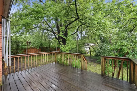 Exterior - 2627 S National Ave, Springfield, MO 65807 photo 4 of 7