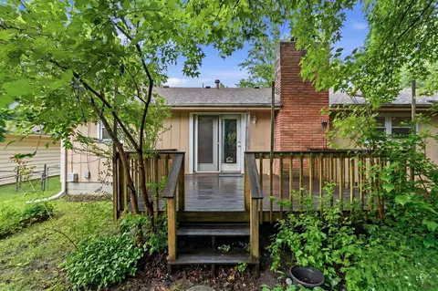 Exterior - 2627 S National Ave, Springfield, MO 65807 photo 5 of 7