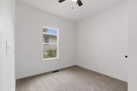 2335 N Johnston Ave, Springfield, MO 65803 photo 19