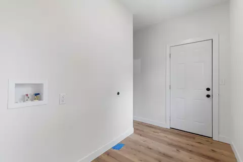 2335 N Johnston Ave, Springfield, MO 65803 photo 21
