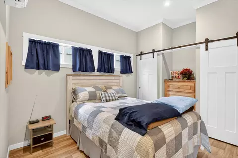 Bedroom - 22440 Maple St, Pittsburg, MO 65724 photo 1 of 2