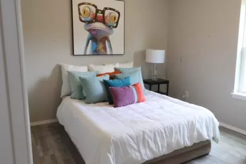 Bedroom - 4377 N Toby Ave, Springfield, MO 65803 photo 5 of 9