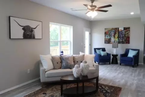Living - 4377 N Toby Ave, Springfield, MO 65803 photo 4 of 5