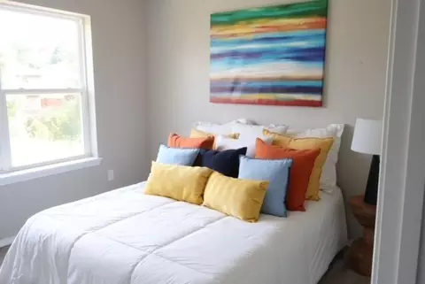 Bedroom - 4377 N Toby Ave, Springfield, MO 65803 photo 6 of 9