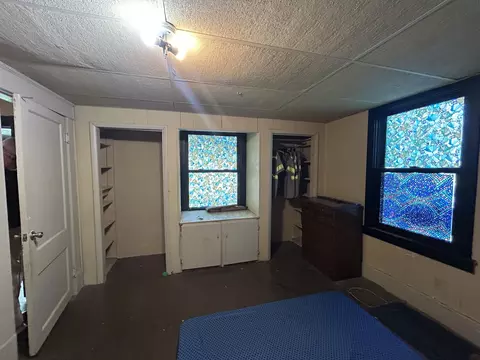Bedroom - 429 S Broadway Ave, Springfield, MO 65806 photo 1 of 6