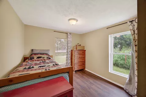 Bedroom - 2081 Sand Ridge Rd, Marshfield, MO 65706 photo 4 of 4