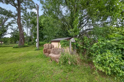 Exterior - 2081 Sand Ridge Rd, Marshfield, MO 65706 photo 8 of 8