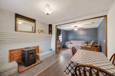 Dining - 2081 Sand Ridge Rd, Marshfield, MO 65706 photo 4 of 4
