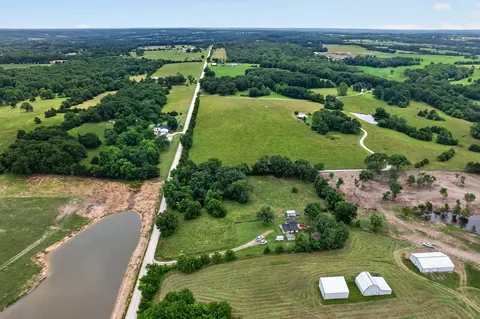 View/Area - 2081 Sand Ridge Rd, Marshfield, MO 65706 photo 4 of 24