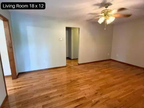 Living - 761 S Hickory St, Buffalo, MO 65622 photo 1 of 2