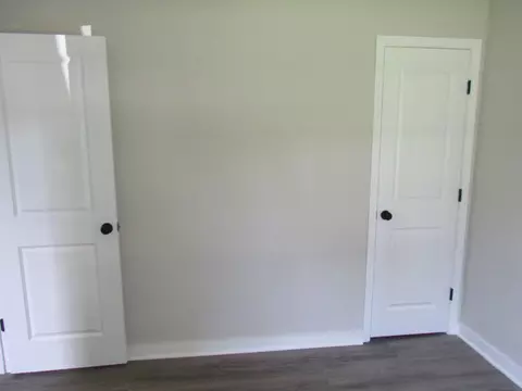 Bedroom - 1535 E Livingston St, Springfield, MO 65803 photo 3 of 3