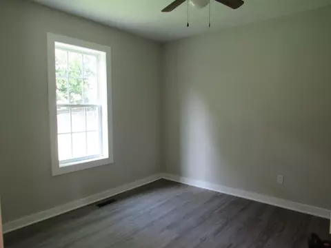 Bedroom - 1535 E Livingston St, Springfield, MO 65803 photo 1 of 3