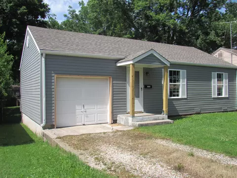 1535 E Livingston St, Springfield, MO 65803