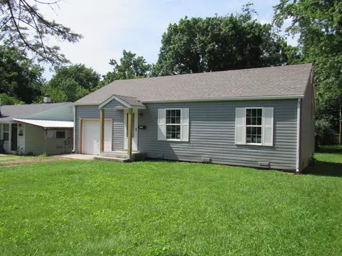 Exterior - 1535 E Livingston St, Springfield, MO 65803 photo 2 of 7