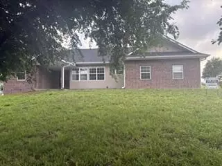 20565 Farm Road 1110, Cassville, MO 65625