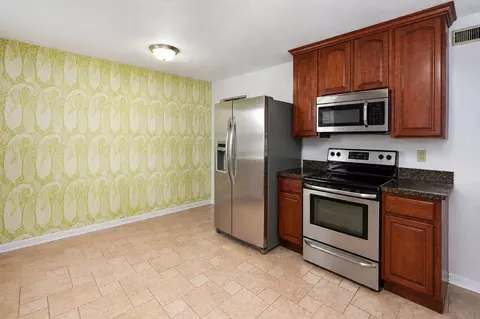 Kitchen - 510 E Portland St, Springfield, MO 65807 photo 2 of 2