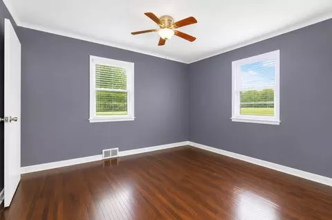 Bedroom - 510 E Portland St, Springfield, MO 65807 photo 3 of 5