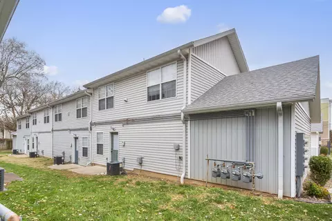 Exterior - 311 S Hampton Ave, Springfield, MO 65806 photo 4 of 7