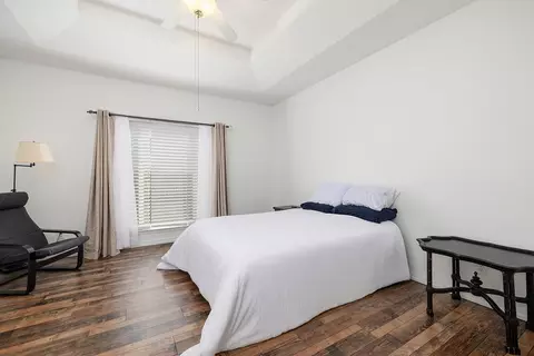 Bedroom - 420 Amanda Rd, Ridgedale, MO 65739 photo 3 of 6