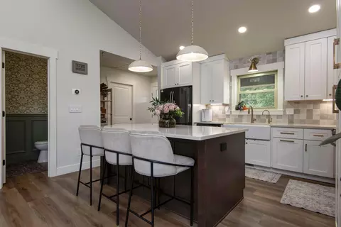 Kitchen - 1160 State Hwy, Ozark, MO 65721 photo 4 of 6