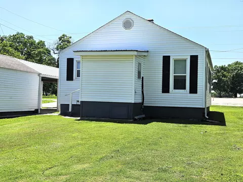 302 N Wall St, Walnut Grove, MO 65770 photo 23