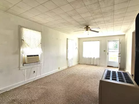 302 N Wall St, Walnut Grove, MO 65770 photo 10